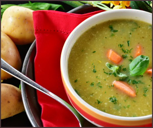 エスニックスープで雰囲気を変えた食事もできる